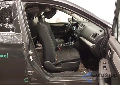 2019 Subaru Outback 2.5I Premium из США, поврежденный, VIN 4S4BSAFC1K3383745